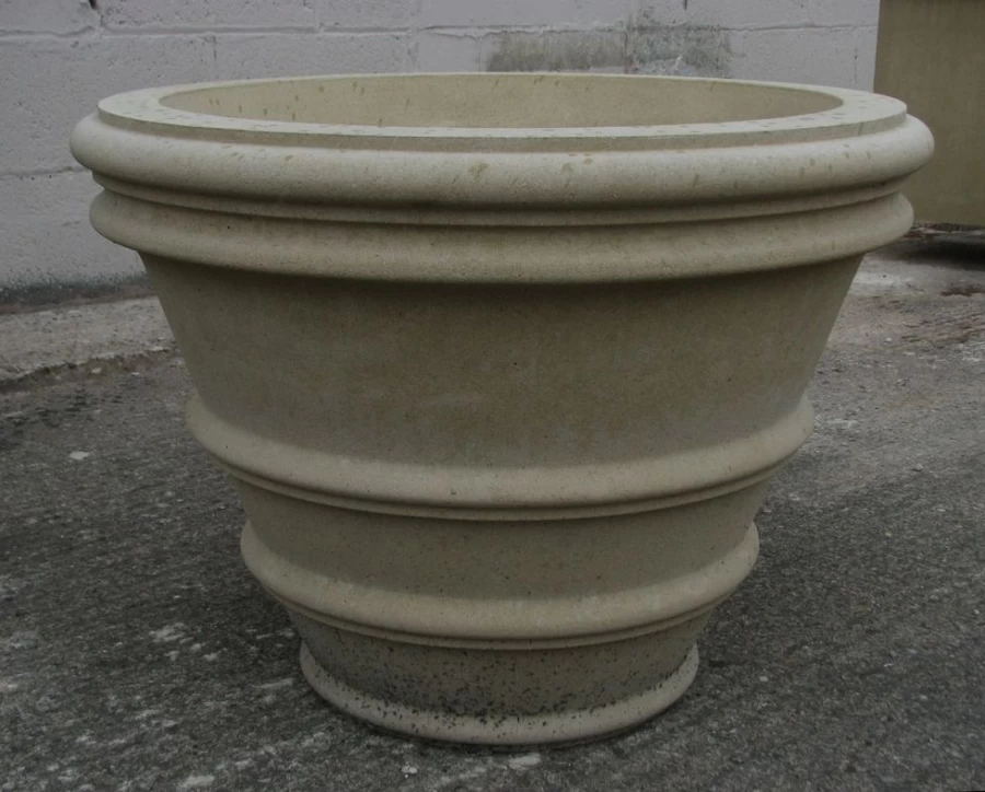 "STATUES & SCULPTURES Trafalgar Stone Vase - Outdoor Garden Planter for Patio Decor"